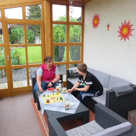 Egner-riess Daire